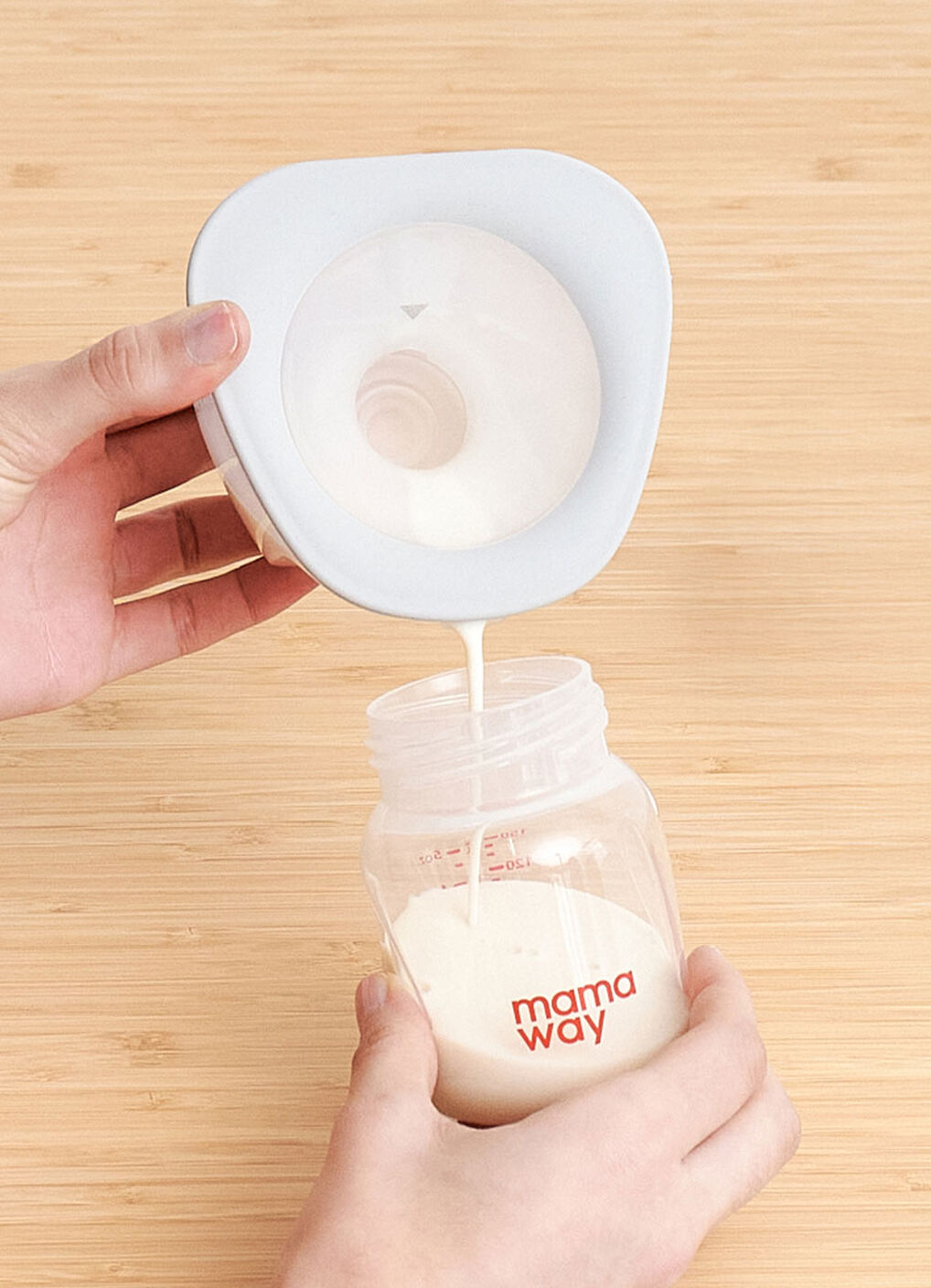 iLatch&trade; R3 Wearable Double Electric Breast Pump, , hi-res image number 1