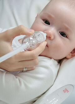 iLatch&trade; R1 Hands-Free Double Electric Breast Pump with Nasal Aspirator, , hi-res