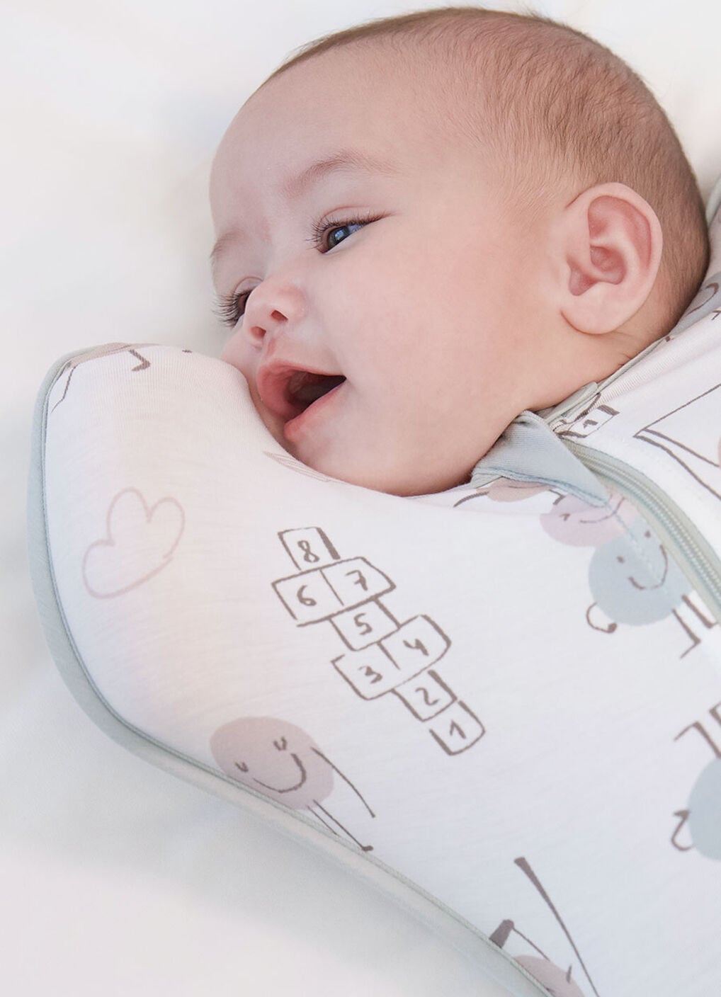 Newborn Swaddle-Happy Dango, , hi-res image number 3